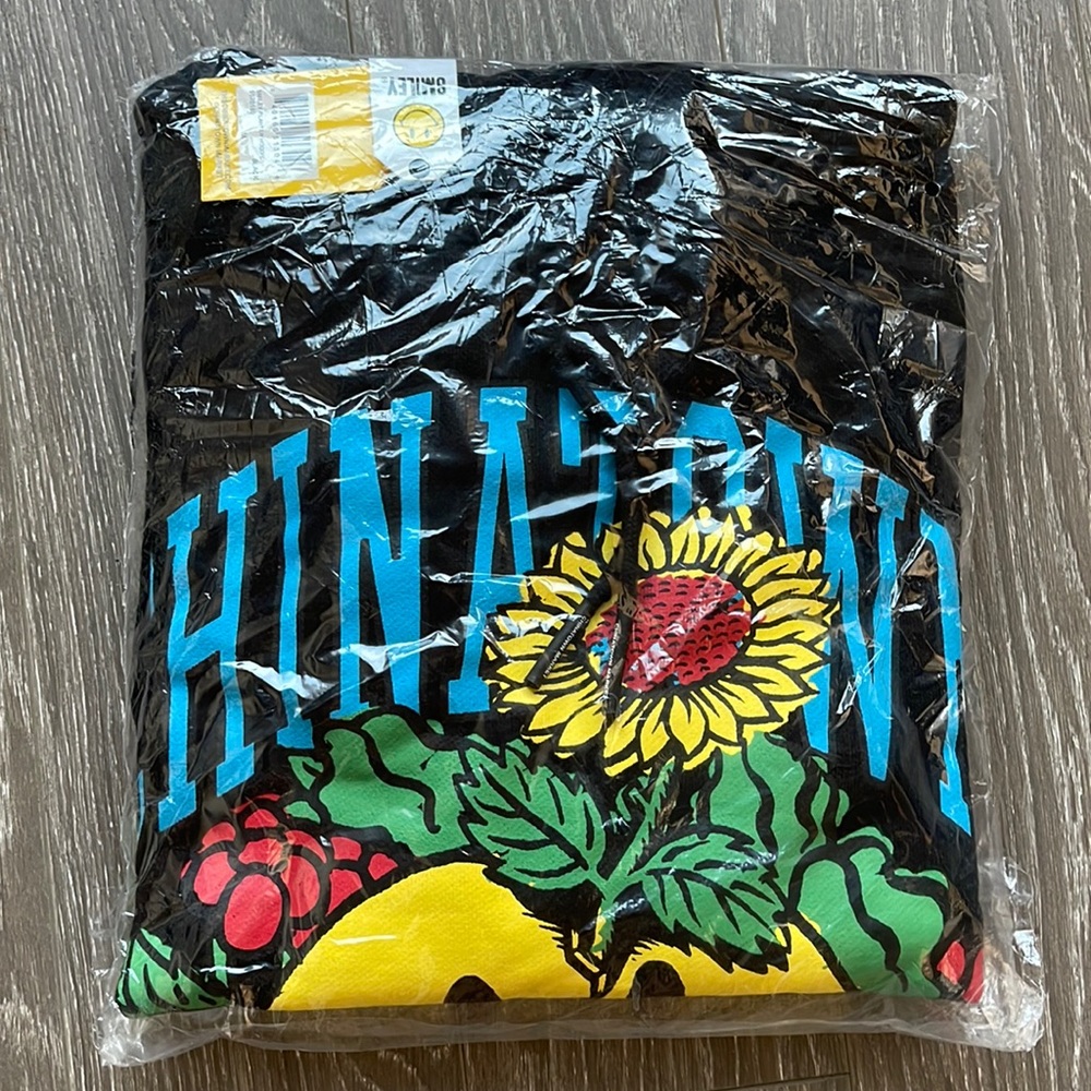 Chinatown Market - Nature Finds a Way - Hoodie - Brand New